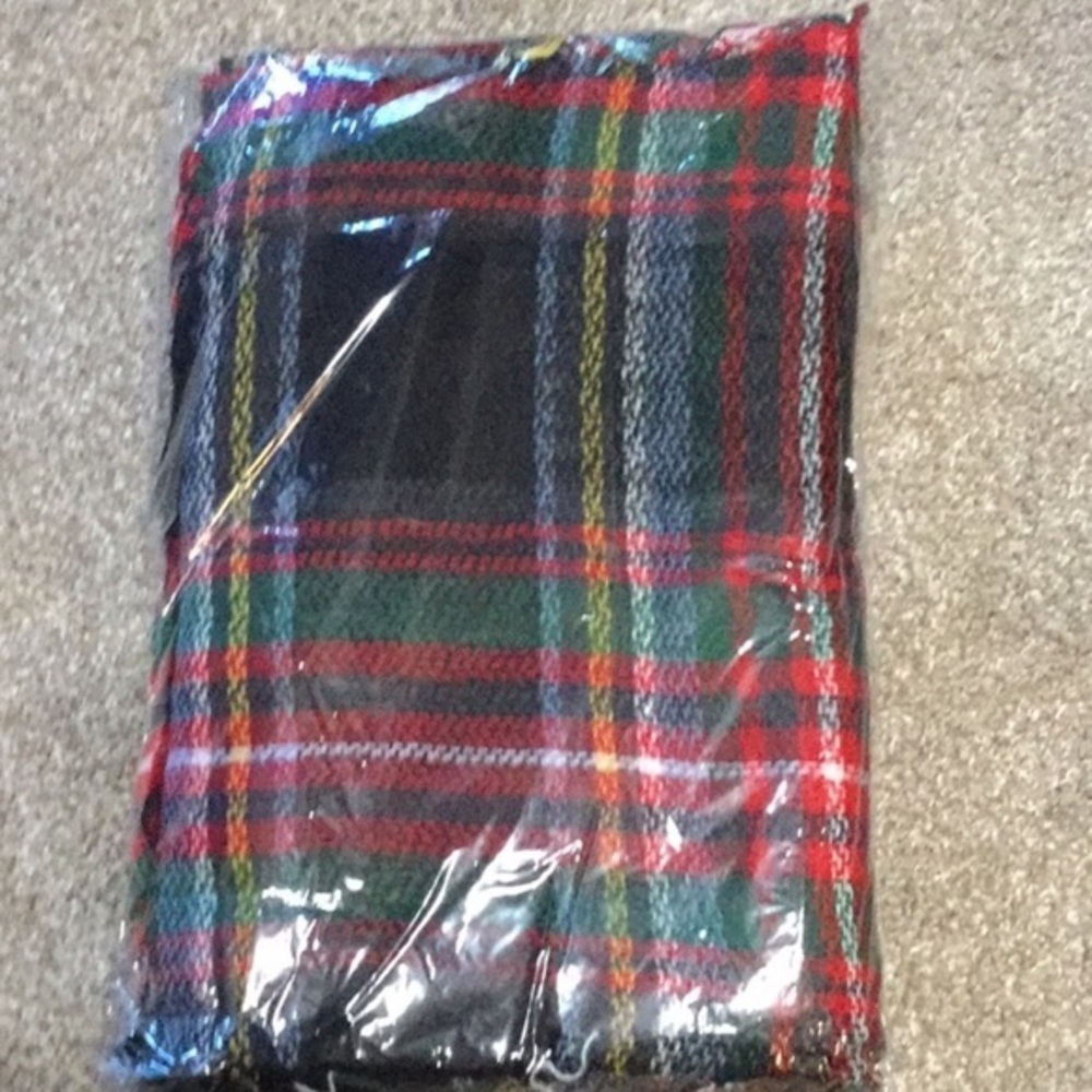 🆕Versatile patterned scarf, multiple patterns NWT - image 4